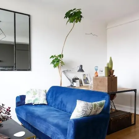 Modern Guy Moquet Citycosy Paříž